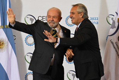Celac: Lula defende diálogo extrarregional com China e União Europeia