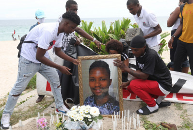 Testemunha diz à Justiça que agressores só desamarraram Moïse quando o viram morto