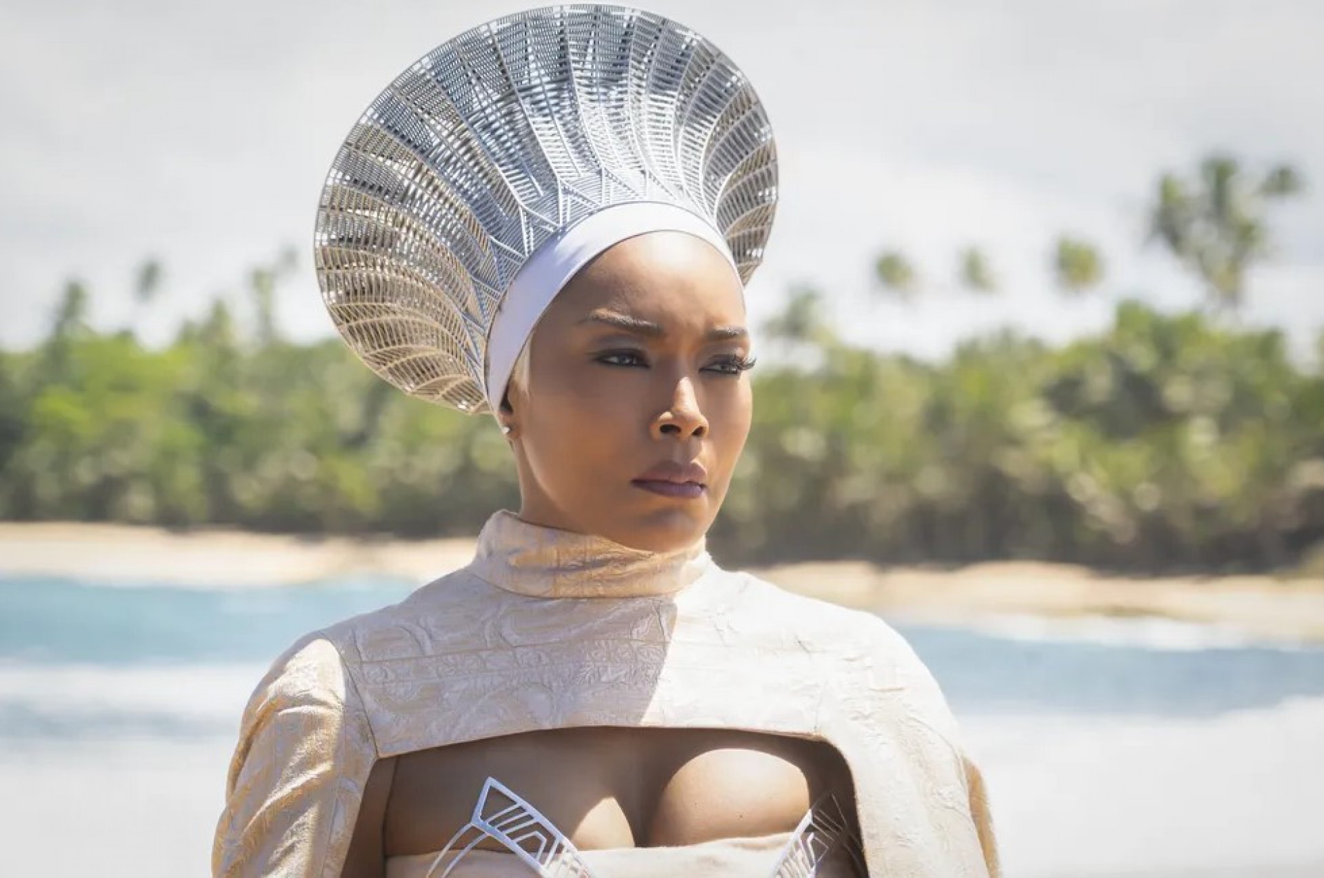 Angela Basset como a Rainha Ramonda em 'Pantera Negra: Wakanda Para Sempre' - IMDb