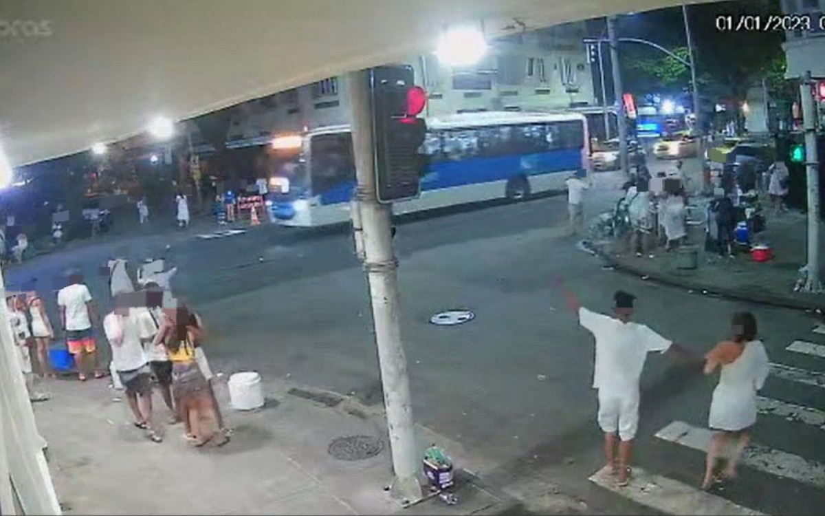 Crime aconteceu na madrugada do R&eacute;veillon e foi registrado por c&acirc;meras de seguran&ccedil;a