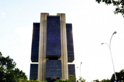 BC altera regulação de auxílio alimentação em arranjos de pagamento