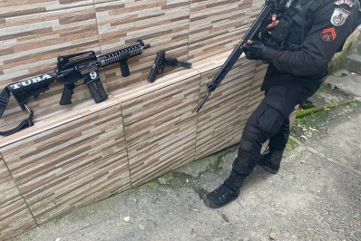 Confronto com a PM termina com um baleado em Niterói