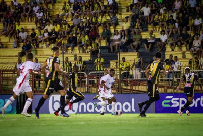 Em clássico regional, Resende é goleado pelo Volta Redonda