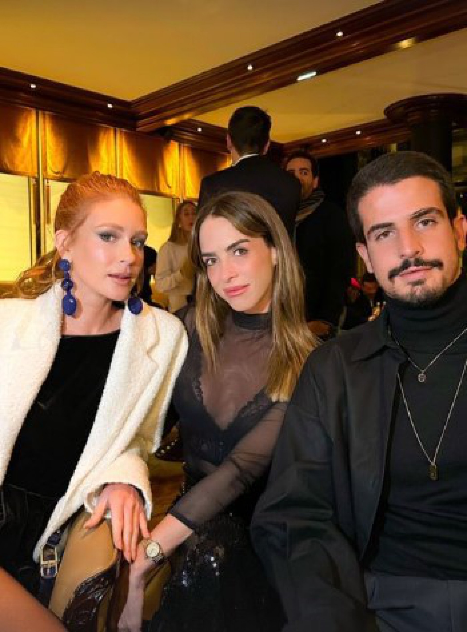 Marina Ruy Barbosa curte Paris com Enzo Celulari e Bella Negrão - Reprodução Internet