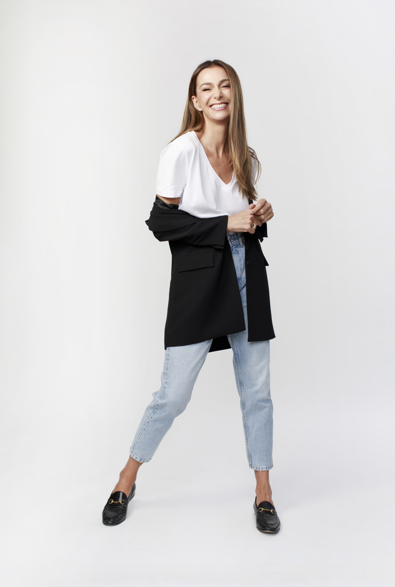 M&ocirc;nica Martelli - Divulga&ccedil;&atilde;o / Julia Rodrigues