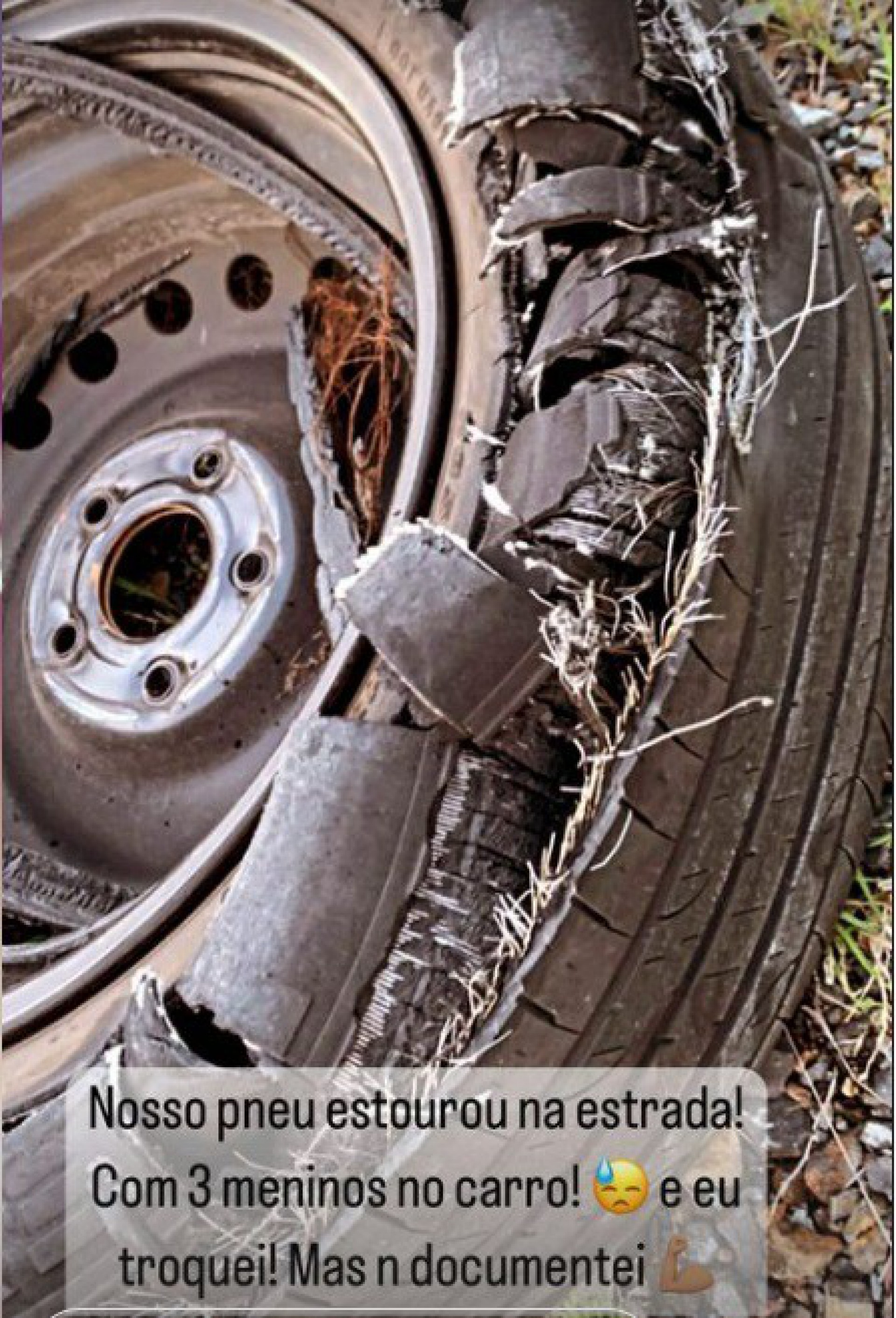 Thales Bretas passa perrengue com os filhos em estrada da Austrália - Reprodução do Instagram