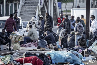 União Europeia discute formas de acelerar expulsão de migrantes