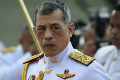 Ativista é condenado a 28 anos de prisão por ofender monarquia da Tailândia