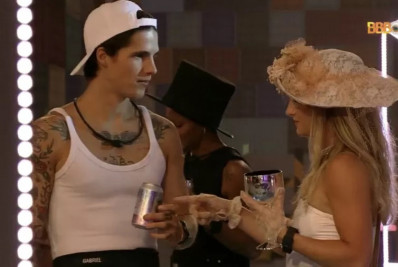 Na festa do líder, Bruna Griphao diz ter se apaixonado por Gabriel