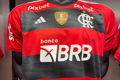 Torcedores reclamam do preço da nova camisa do Flamengo: 'Vem com o Arrascaeta?'