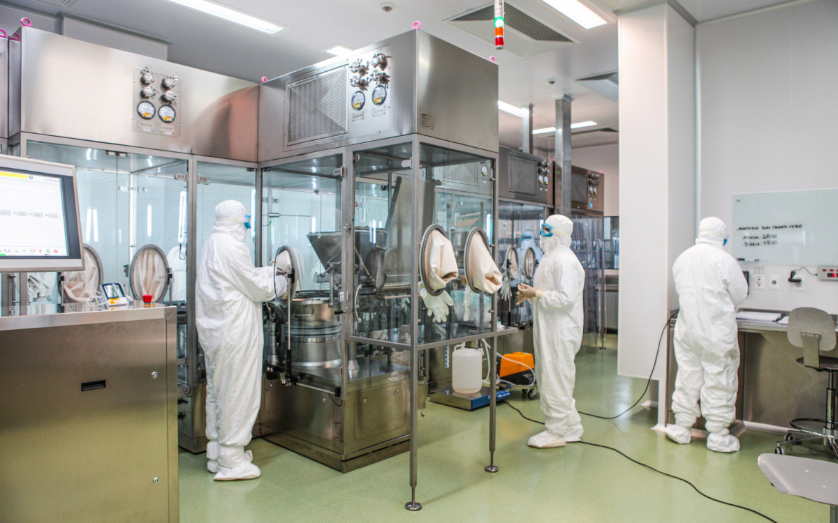 Produ&ccedil;&atilde;o das vacinas contra a dengue e chikungunya no Instituto Butantan