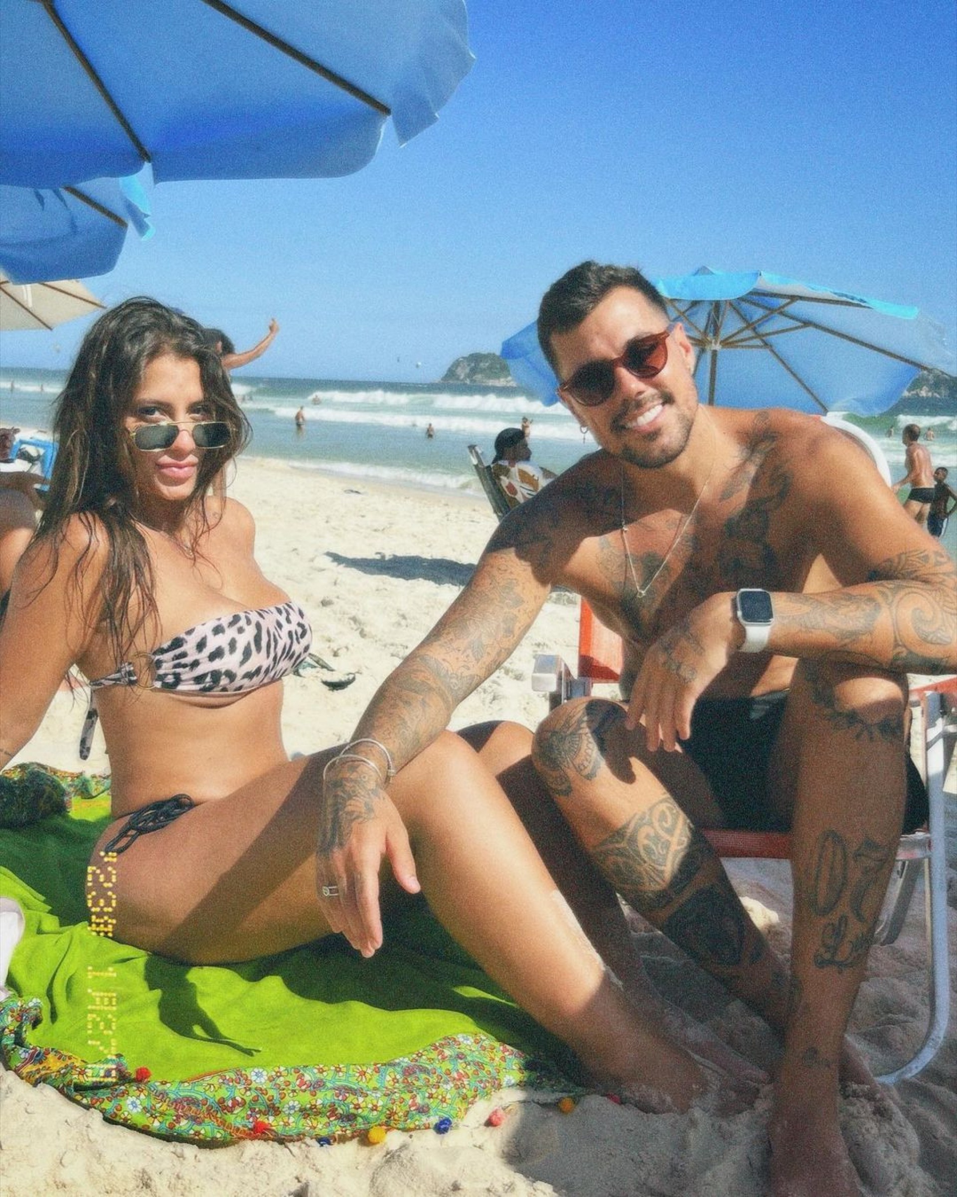 Lipe Ribeiro e Dessa Castorino aproveitam dia na praia - Reprodução Internet