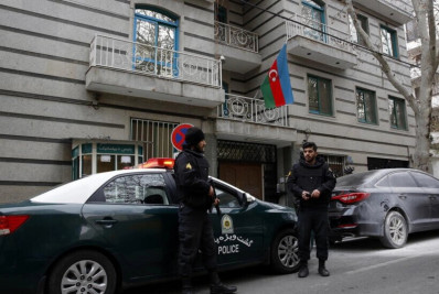 Ataque contra embaixada do Azerbaijão no Irã mata chefe de segurança