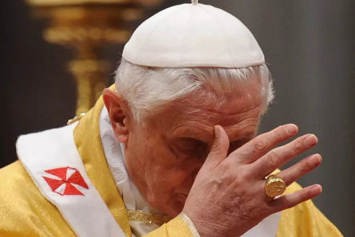 Carta revela que insônia foi o 'motivo central' da renúncia de Bento XVI