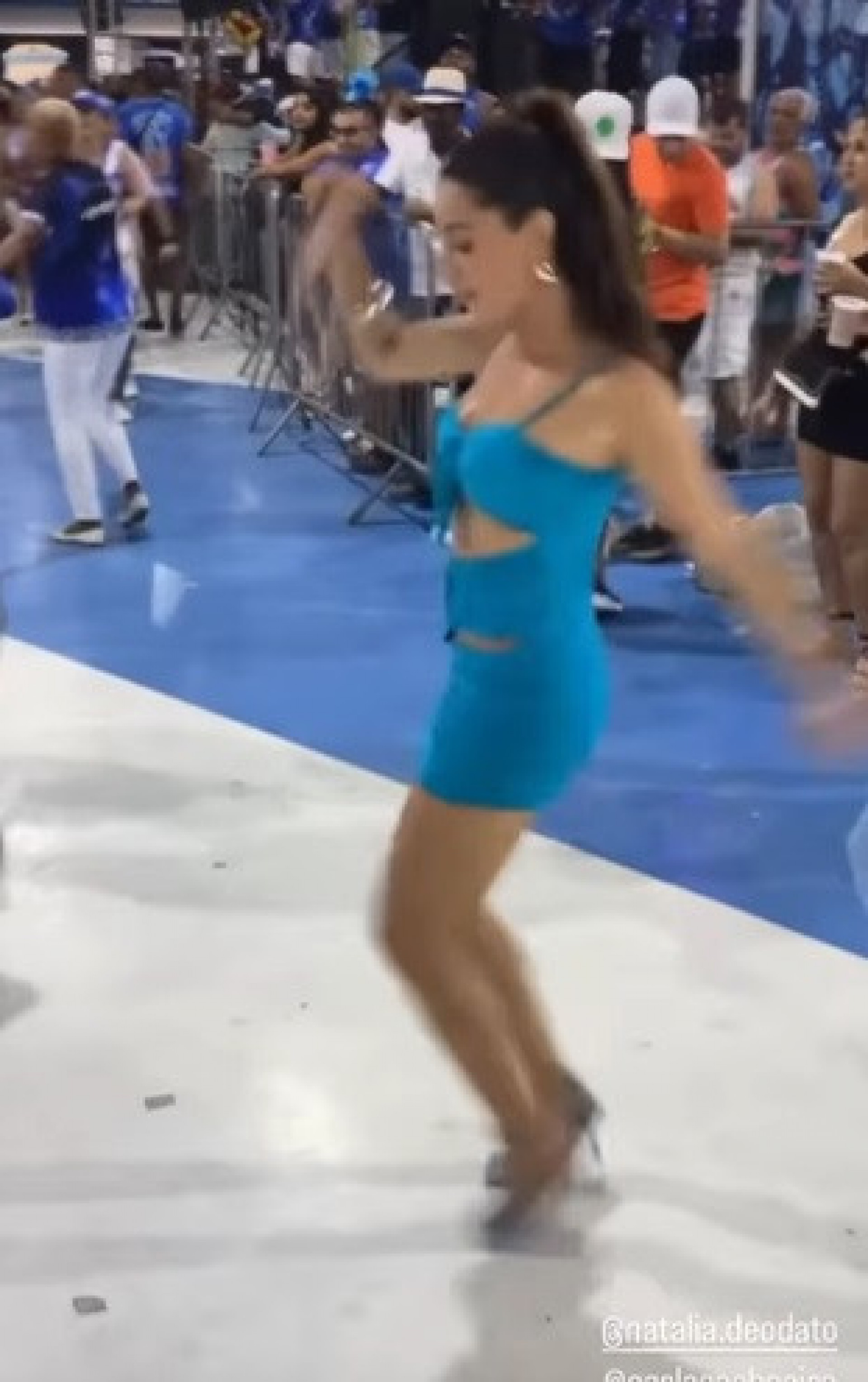 Giovanna Lancellotti prestigia ensaio da Beija-Flor de Nilópolis - Reprodução do Instagram