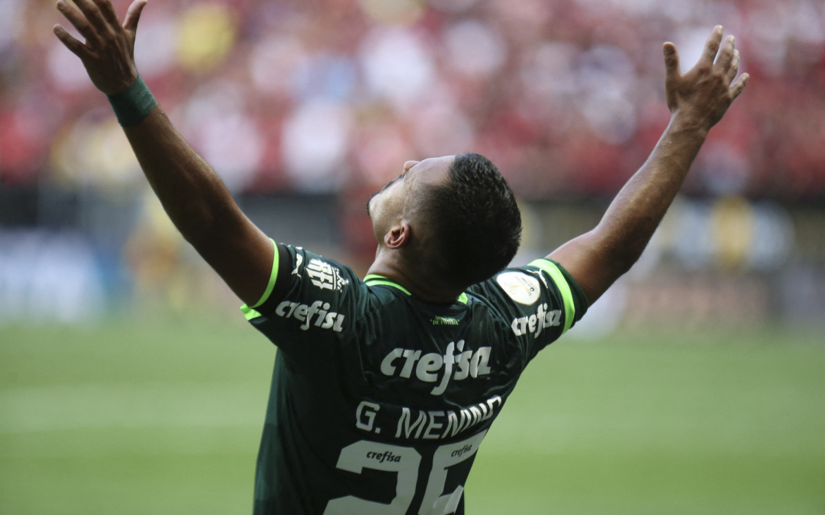 Palmeiras' Gabriel Menino celebrates after scoring against Flamengo during the Brazilian Super Cup football match between Palmeiras and Flamengo at the Arena BRB Mane Garrincha stadium in Brasilia on January 28, 2023.
SERGIO LIMA / AFP
