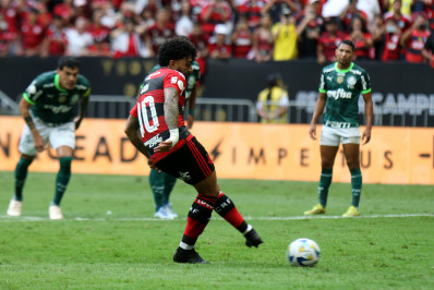 Confira imagens do jogo entre Flamengo e Palmeiras, pela Supercopa do Brasil