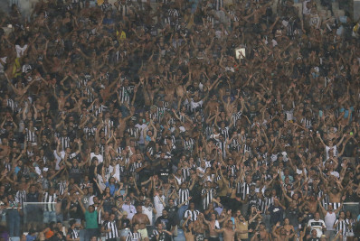 Botafogo provoca Fluminense em rede social após vitória no clássico