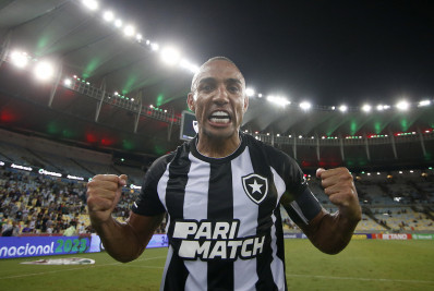 Marçal analisa início de temporada do Botafogo: 'Espero que a gente continue nessa pegada'
