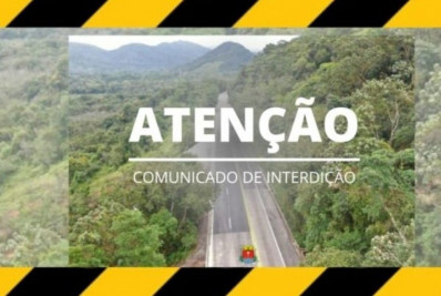 Rio-Santos interditada entre Paraty (na altura do Areal do Taquari) e Angra dos Reis (altura do Frade) foi liberada para tráfego