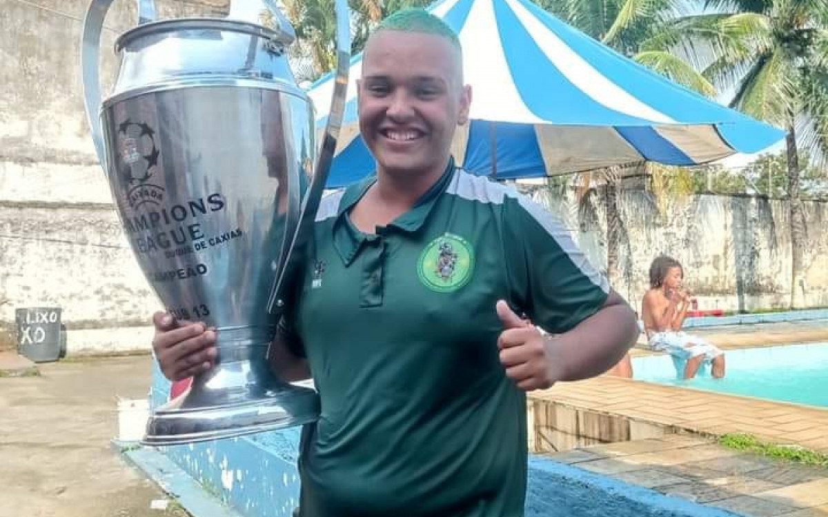 Diogo Coutinho, membro da comissão técnica do Esporte Clube Vila Maria Helena - Reprodução/ Redes sociais