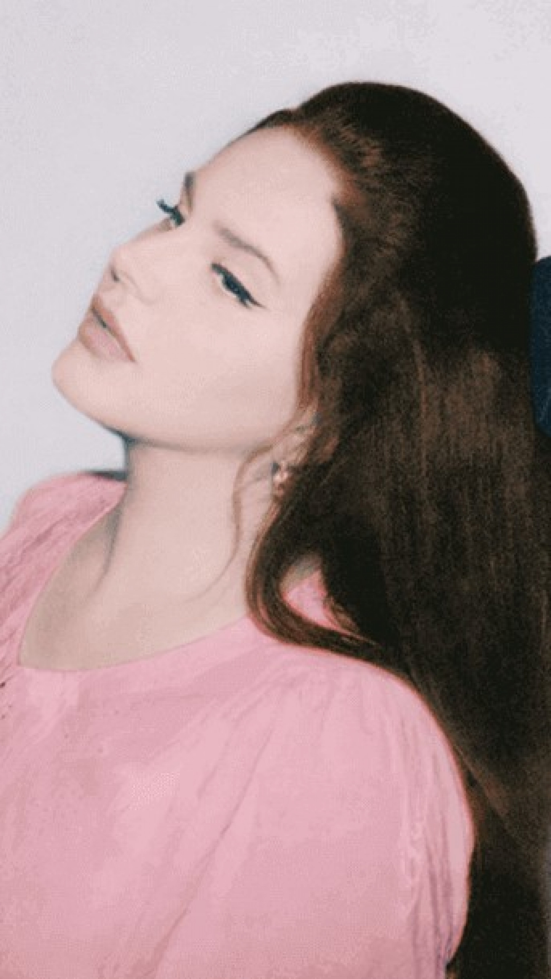 Os shows do dia 27 de maio, no Rio, ser&atilde;o de: Lana Del Rey; Flume; Badbadnotgood com Arthur Verocai; Jorge Ben Jor; Planet Hemp com Tropkillaz; Jhenny Beth; Gilsons e Larinhx com MC Carol, Slipmami e Ebony - Reprodu&ccedil;&atilde;o Internet