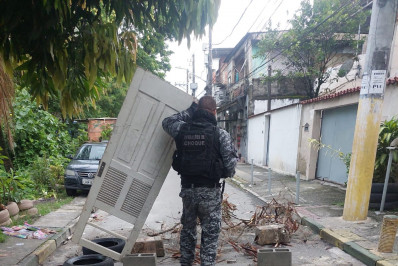 Polícia Militar realiza operações em comunidades do Rio
