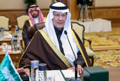 Arábia Saudita investirá US$ 266 bilhões em eletricidade 'mais limpa'