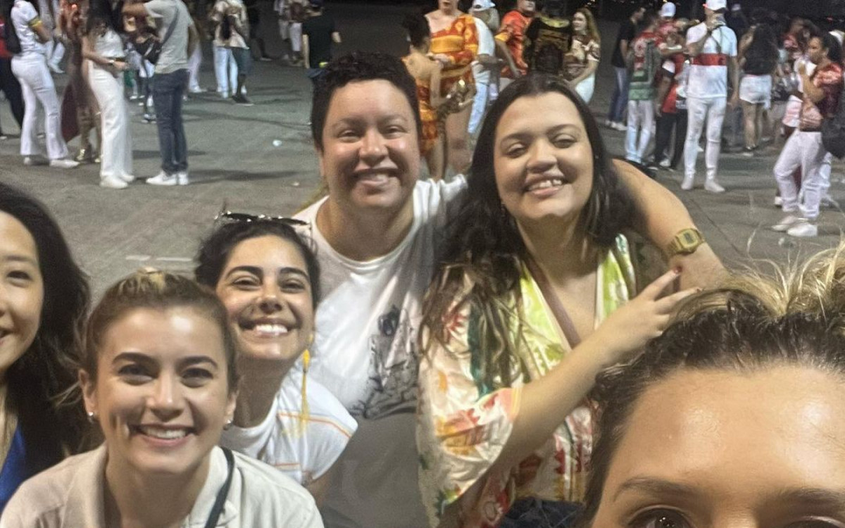 Ana Thais Matos &eacute; pedida em casamento no samb&oacute;dromo do Anhembi, em S&atilde;o Paulo