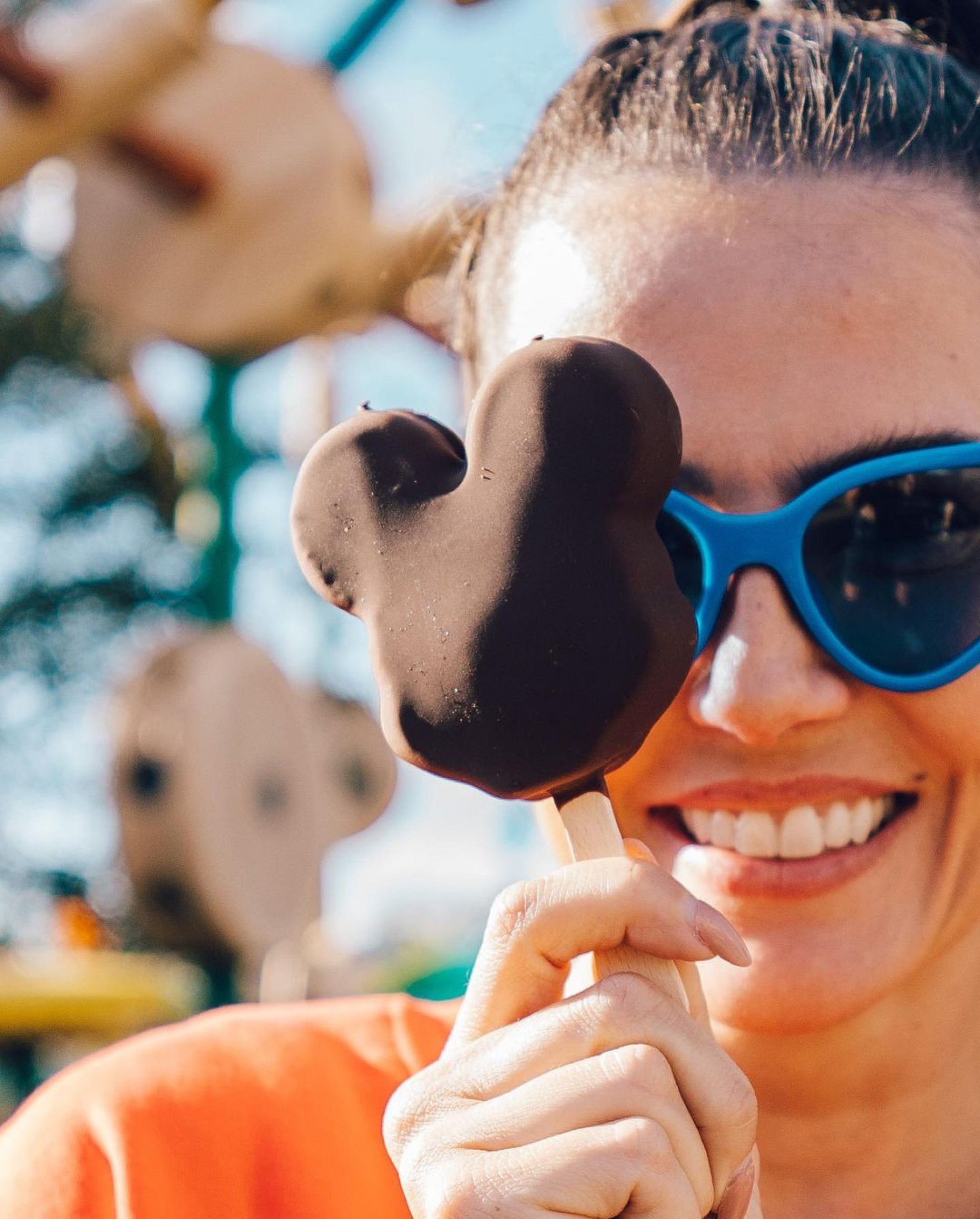 Deborah Secco compartilha registros de viagem para a Disney - Reprodução Internet