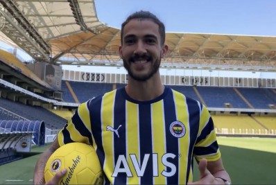 Satisfeito com desempenho, Fenerbahçe pretende ficar com Gustavo Henrique em definitivo; relembre a negociação com Flamengo