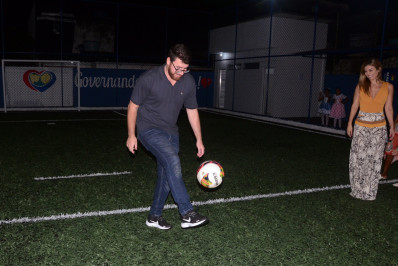 Prefeitura de Magé entrega nova quadra poliesportiva para a população