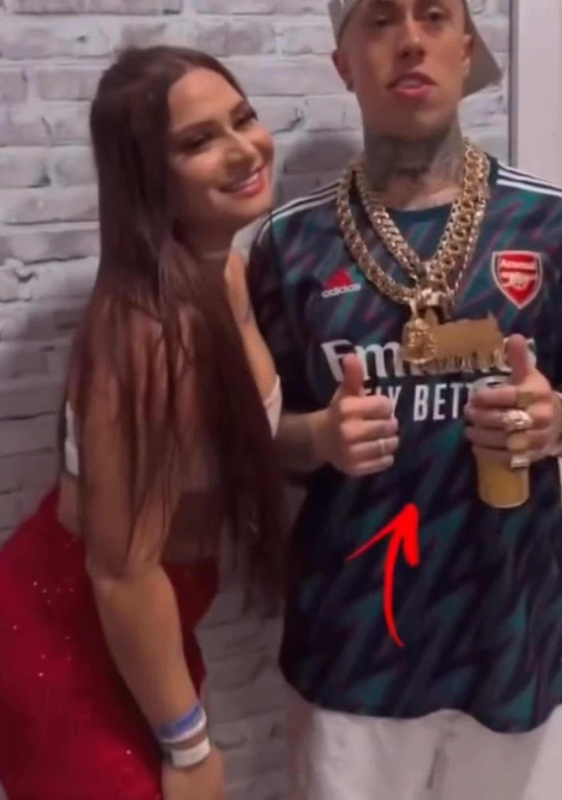 MC Daniel rebate críticas sobre fotos com fãs: 'Sei quem só quer aparecer' - Reprodução Internet