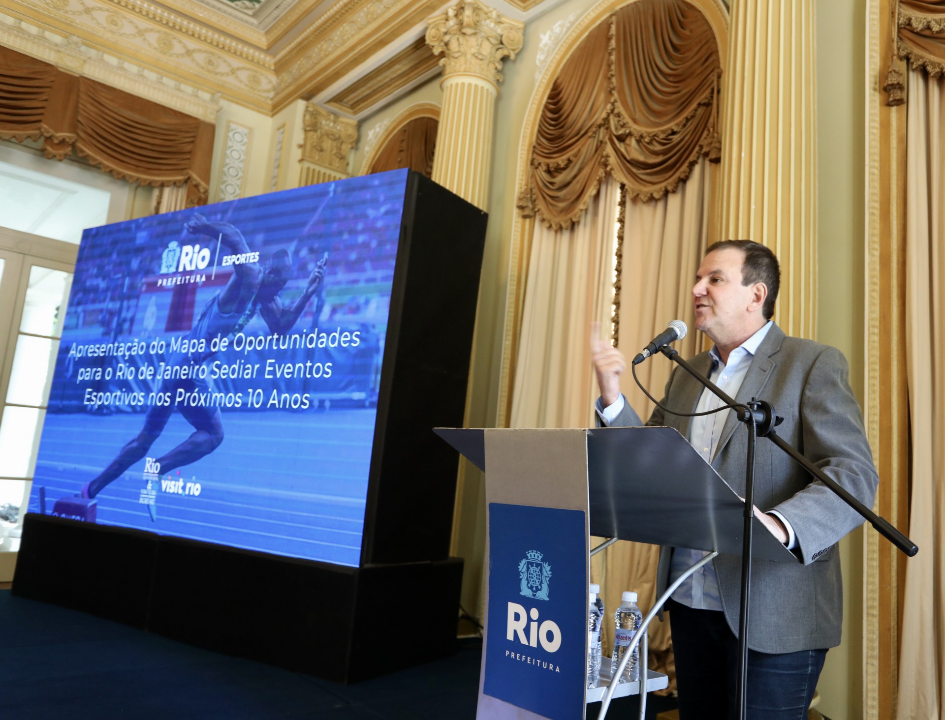 O estudo p&otilde;e no radar da cidade eventos de impacto mundial - Divulga&ccedil;&atilde;o