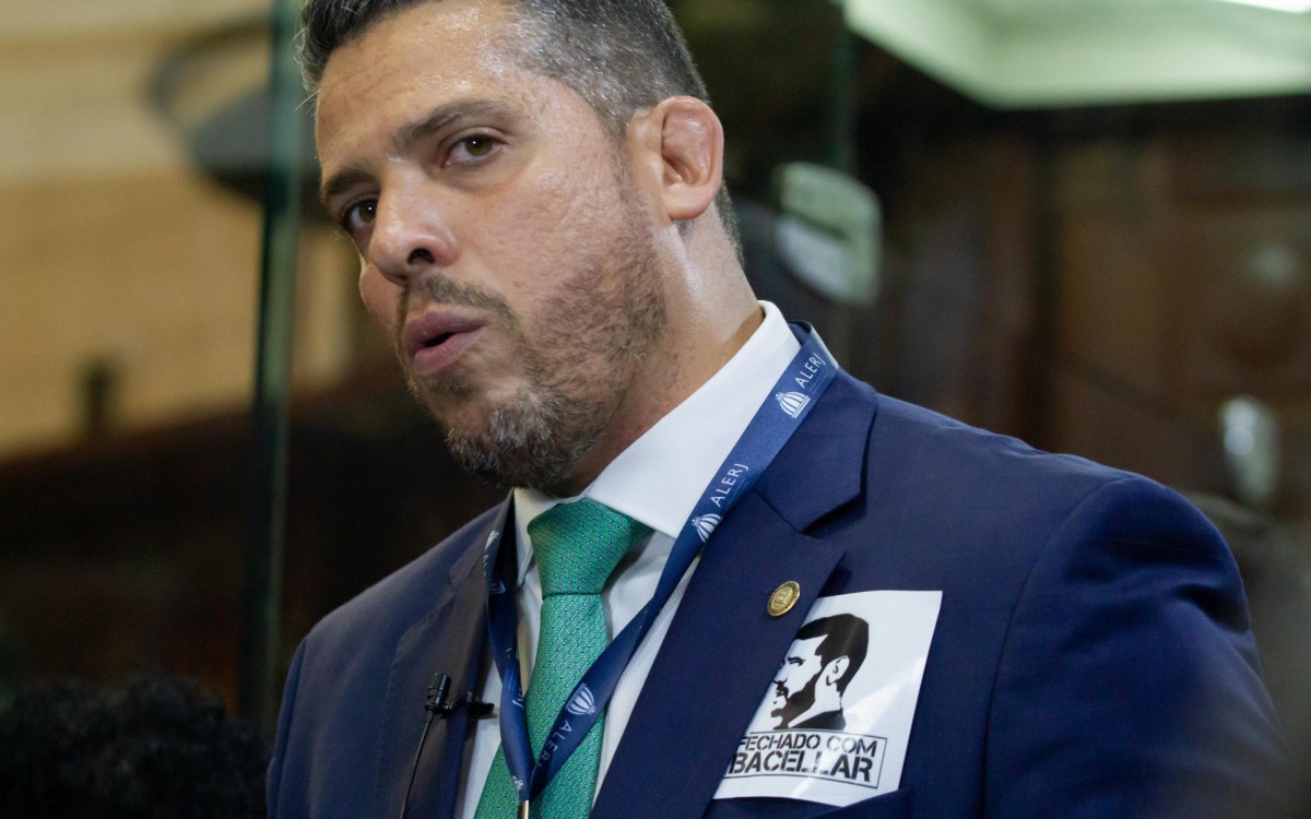 Posse dos Deputados estaduais eleito pela 13° legislatura da ALERJ. Na foto, o deputado Estadual Rodrigo Amorim.