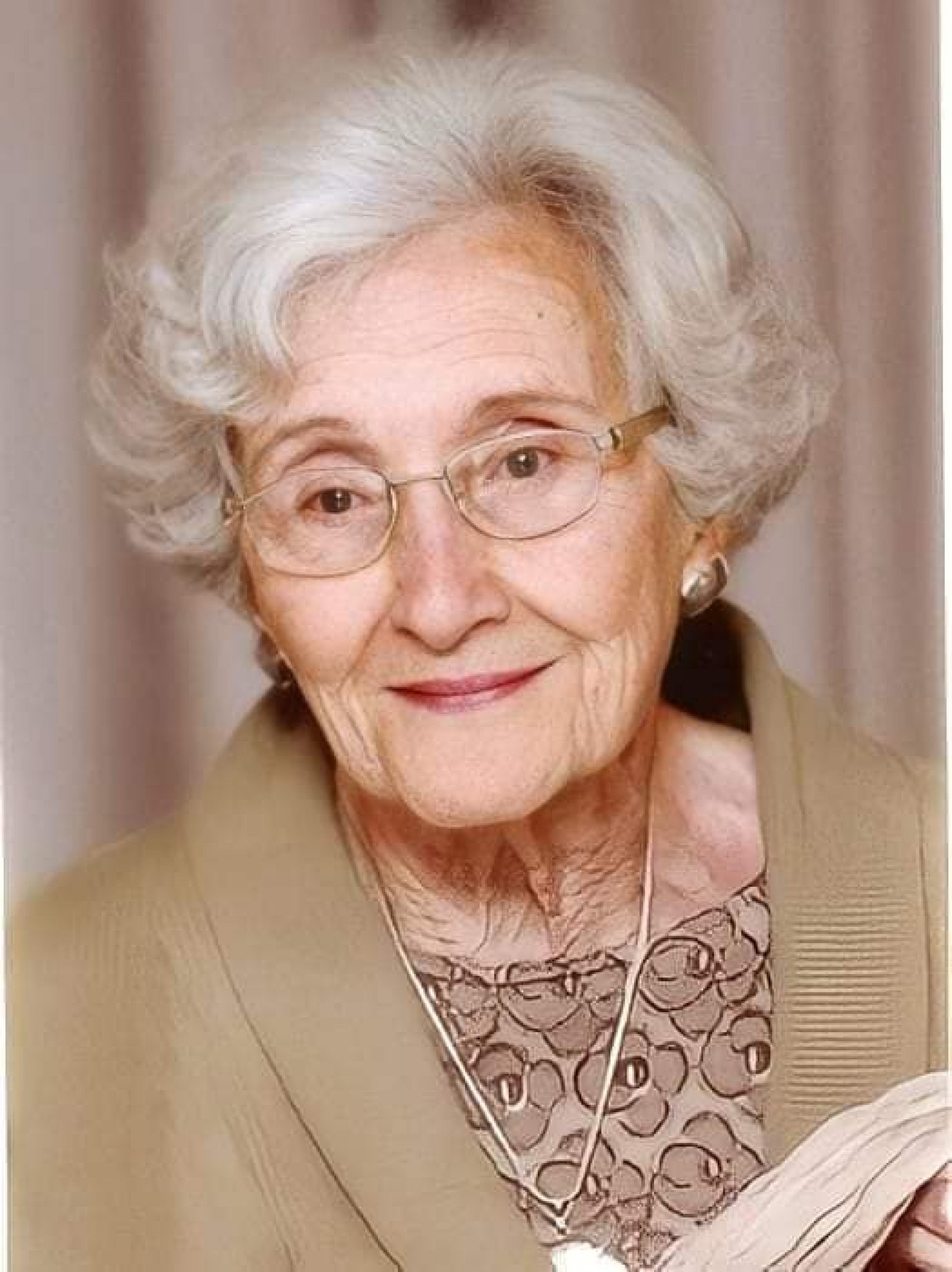 Cleonice Berardinelli foi eleita para a Academia Brasileira de Letras em 16 de dezembro de 2009