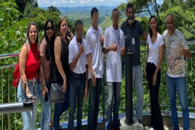 Socioeducandos do CAI Belford Roxo do Degase visitam o Distrito de Conservatória