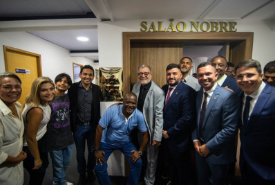 Câmara de Vereadores de Nilópolis inaugura novo salão nobre