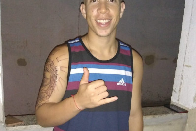 'Você sempre vai ser meu bebê', lamenta mãe de jovem morto em Cascadura