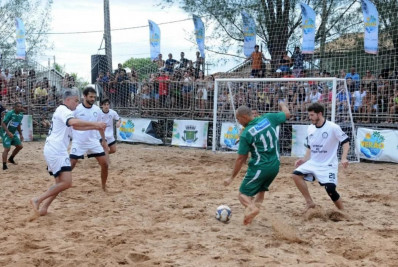 Futebol dos Artistas vai reunir elenco de atores na Praia de João Francisco, em Quissamã Externa Caixa de entrada