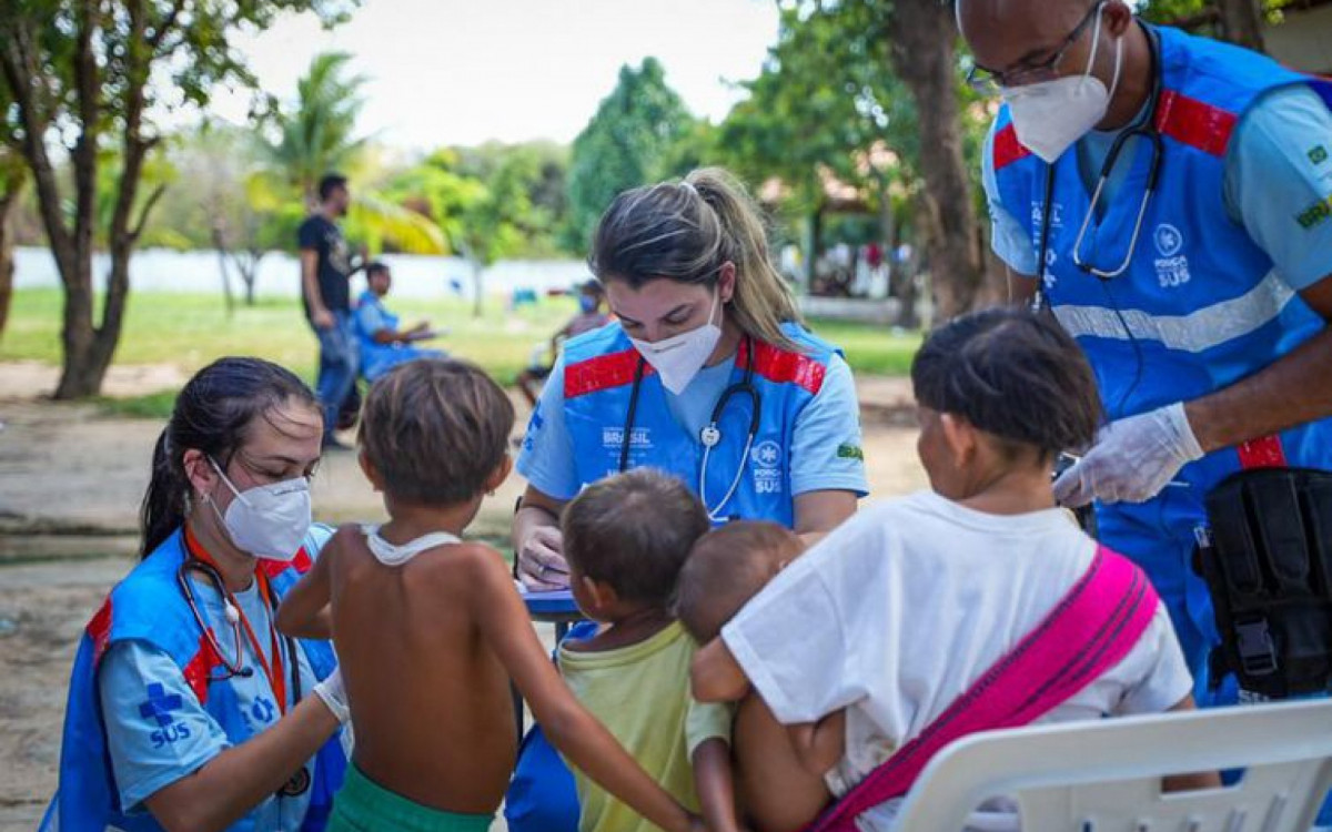 For&ccedil;a nacional do SUS em atendimento aos Yanomamis - Fabio Rodrigues-Pozzebom/ Ag&ecirc;ncia Brasil