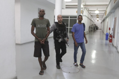 Polícia Civil realiza operação contra roubo de cargas e veículos na Vila Aliança