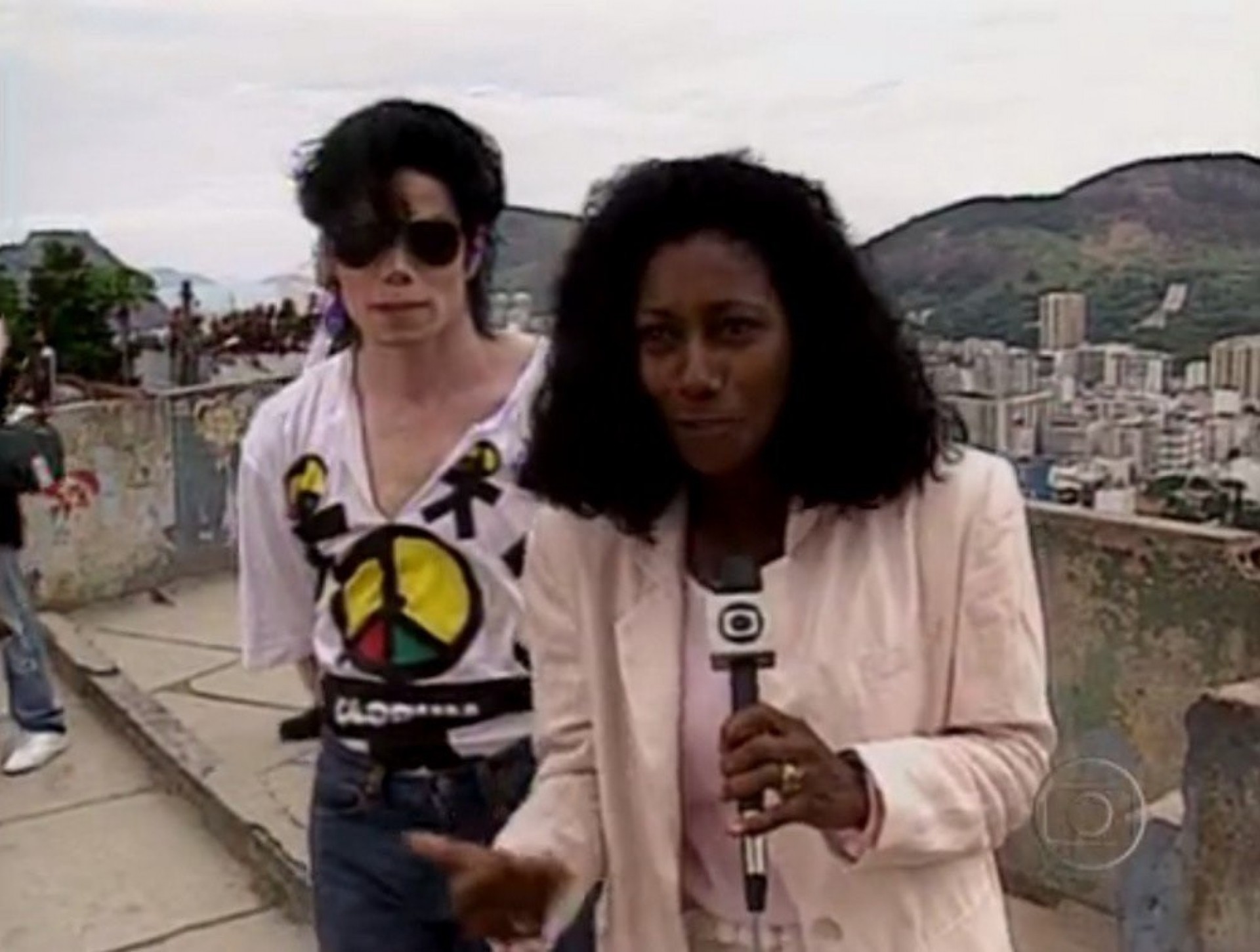Gloria Maria entrevista Michael Jackson - Reprodução