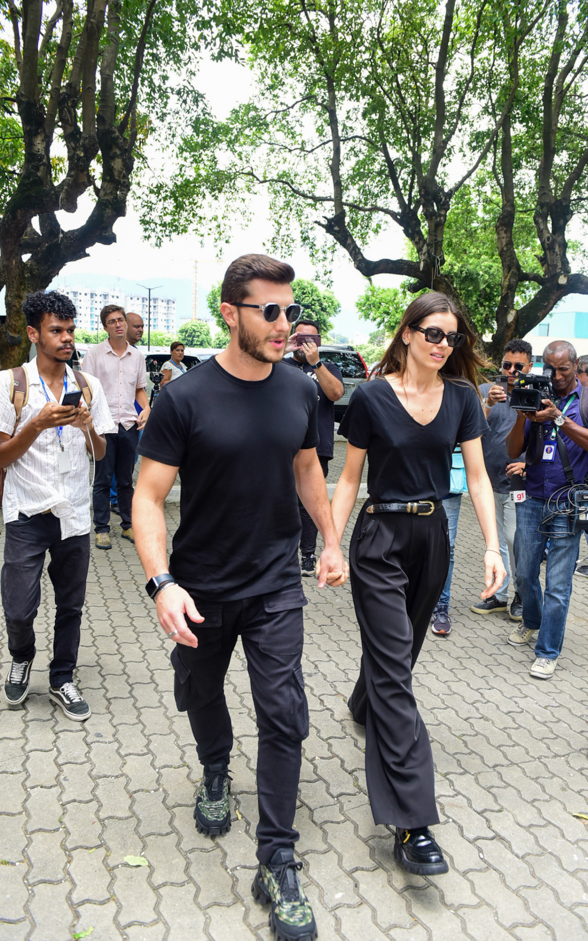 Klebber Toledo e Camila Queiroz 