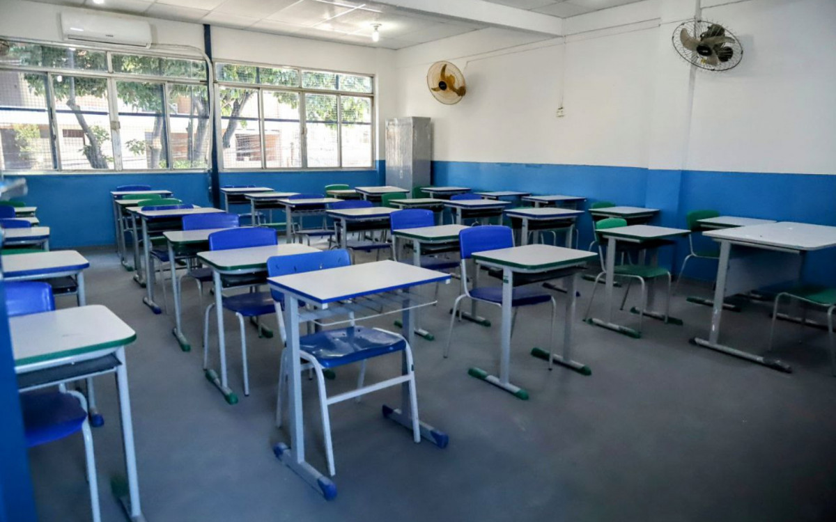 Reinaugura&ccedil;&atilde;o da Escola Municipal Professor Jansem Pereira de Melo, em S&atilde;o Jo&atilde;o de Meriti
