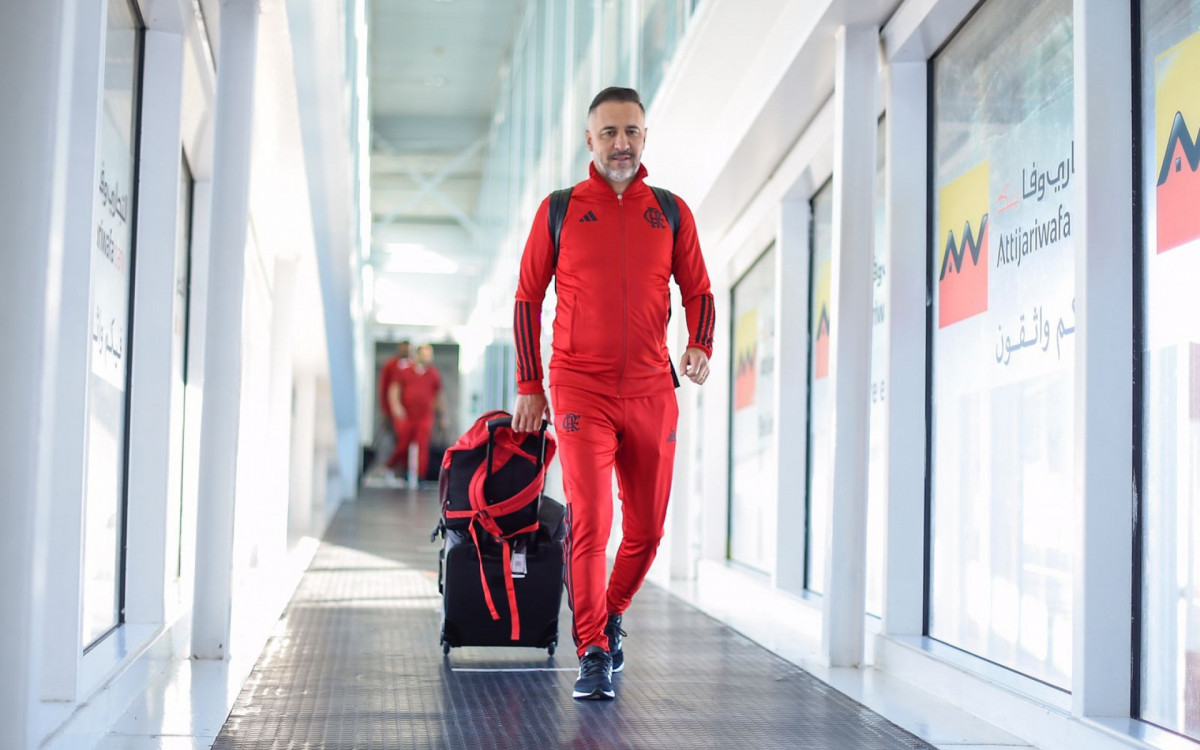 V&iacute;tor Pereira chega ao Marrocos: "Acredito que possamos olhar nossos erros e evoluir. Temos no&ccedil;&atilde;o do que precisamos percorrer e melhorar"