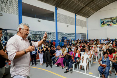 Prefeitura reinaugura Escola Municipal Professor Jansem Pereira de Melo com capacidade para mais de mil alunos