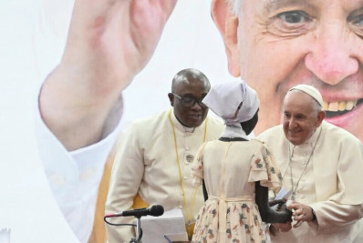 Papa Francisco tem reunião com deslocados no Sudão do Sul