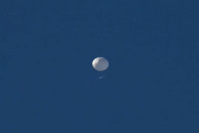 EUA derrubam balão espião chines sobre o Atlântico