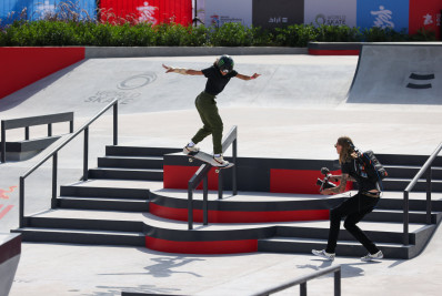 Rayssa, Pâmela e Gabi garantem vaga na final do Mundial de Skate Street